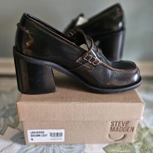 Gently Worn Steve Madden chunky loafers